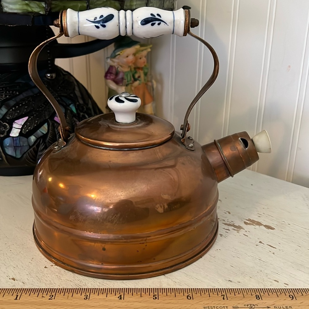 Vintage copper teapot blue delft handle